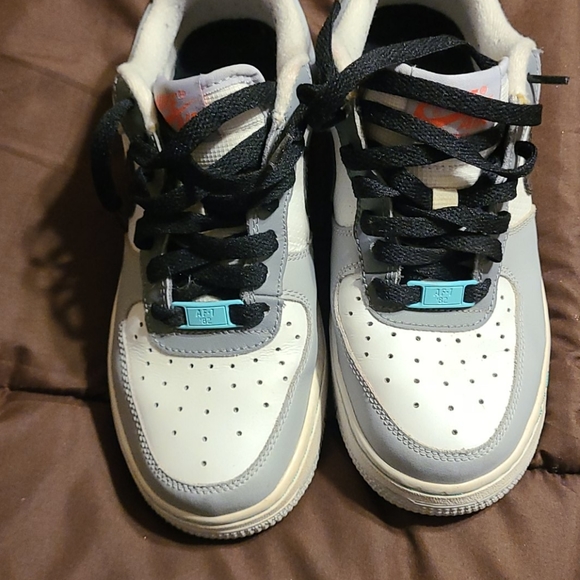 Nike AF1s - Picture 2 of 2